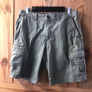 Eddie Bauer men’s cargo shorts
